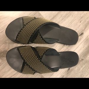 Ancient Greek sandals